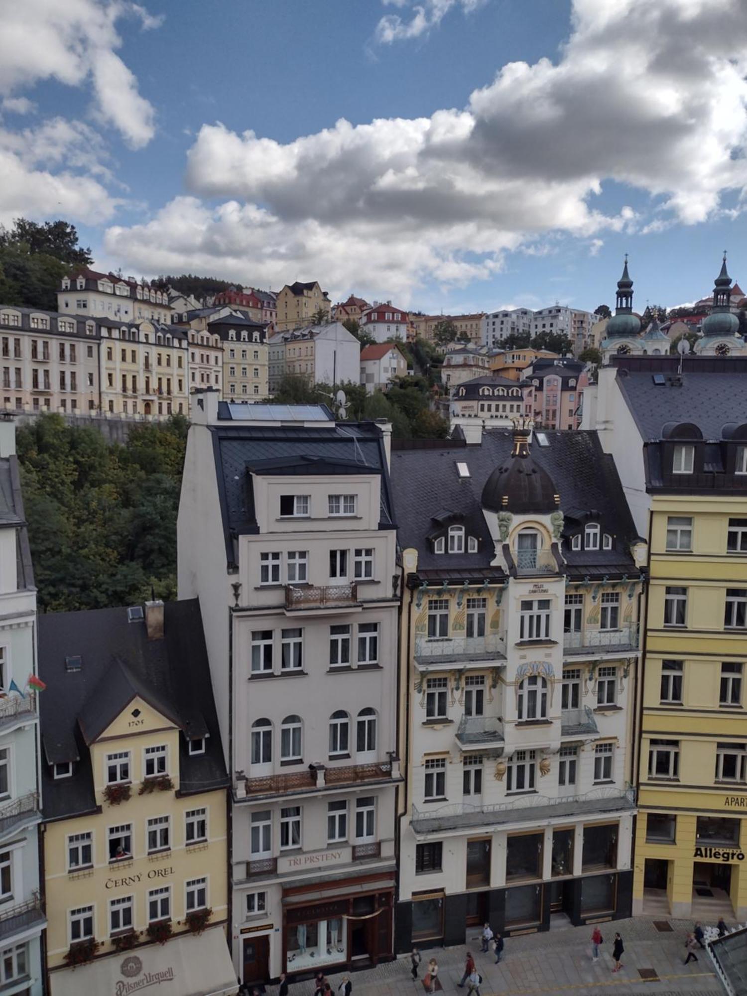 Apartmens Kv Karlovy Vary Luaran gambar