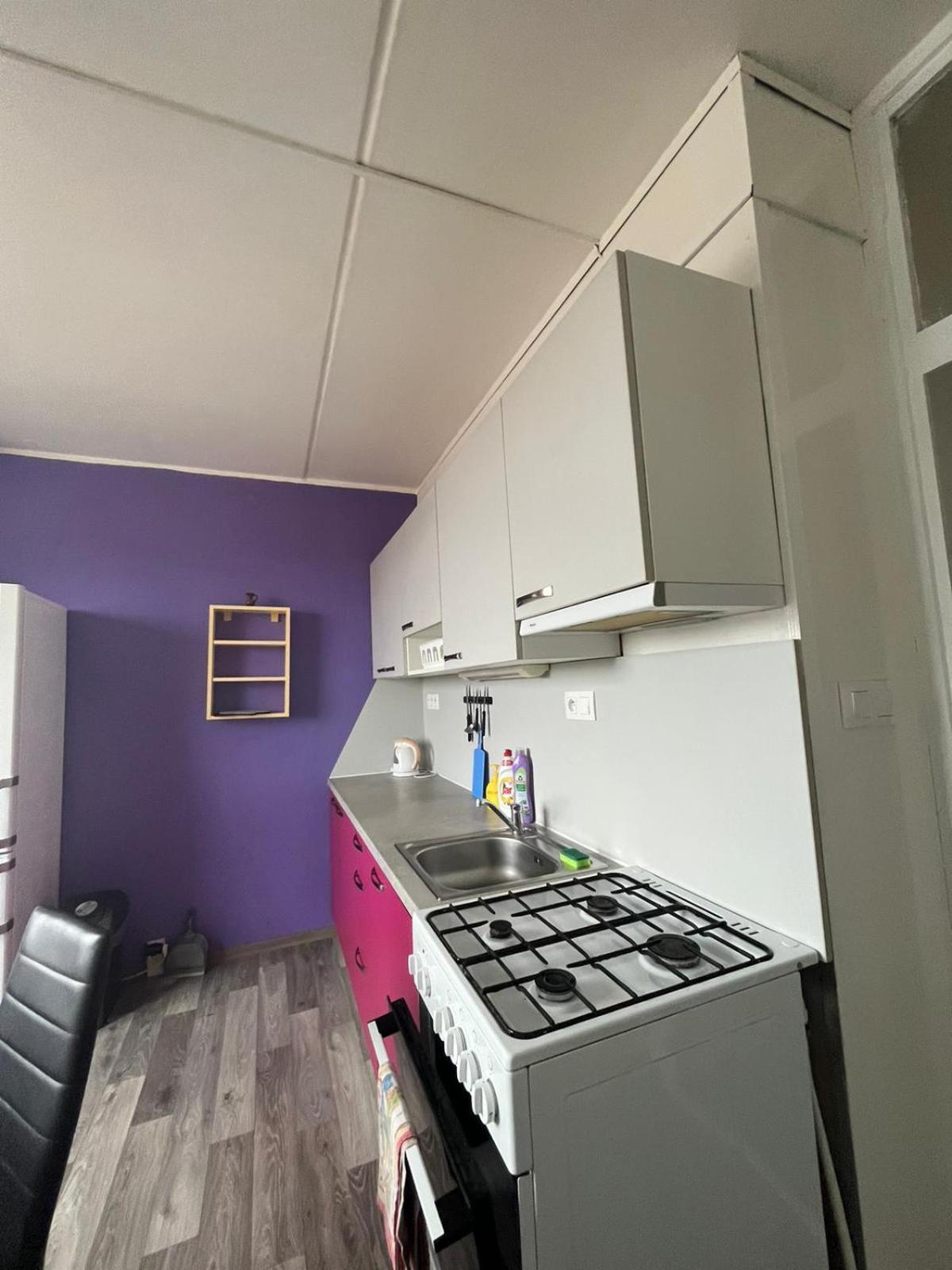 Apartmens Kv Karlovy Vary Luaran gambar